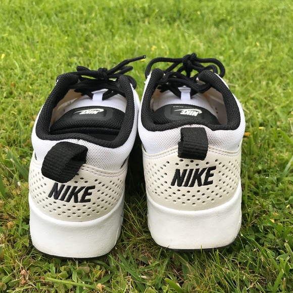 Nike Air Max Thea - Picture 4 of 5